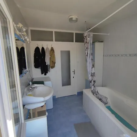 Ferienhaus 12 A 14 Pers Sur LʼAiguillon-sur-Mer